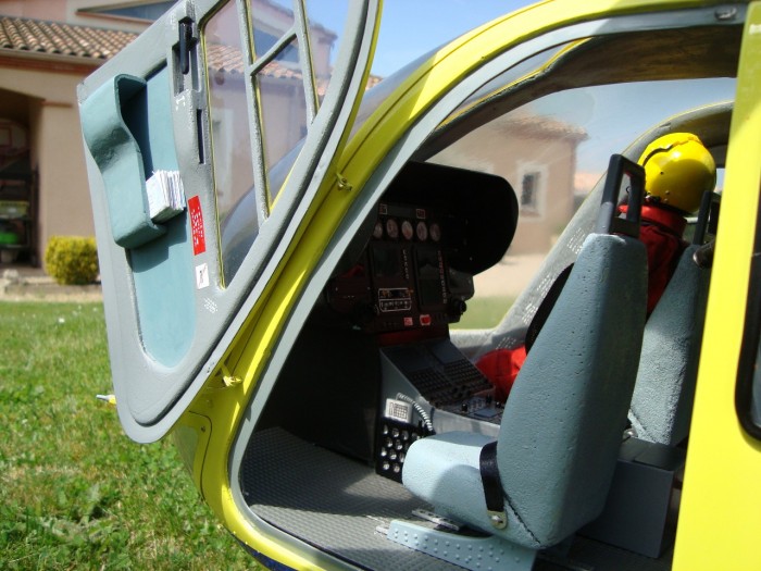 EC 135 HB-ZEN REGA FINITIONS INTERIEUR