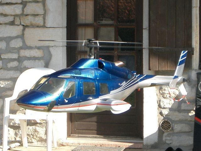 helikhalifa Khalifa Bell 230 2