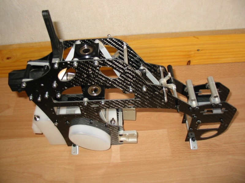 dynax 048