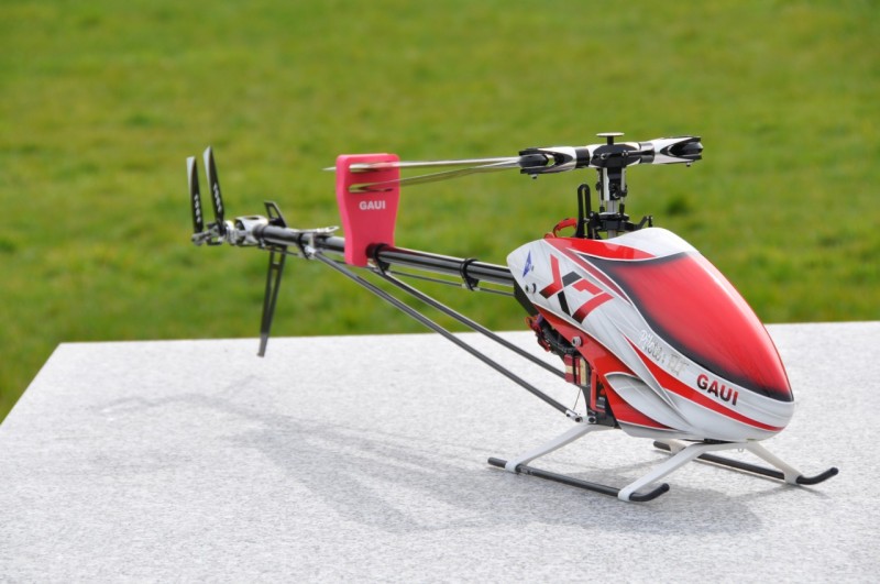 Classe 700 : Gaui X7 - 1
