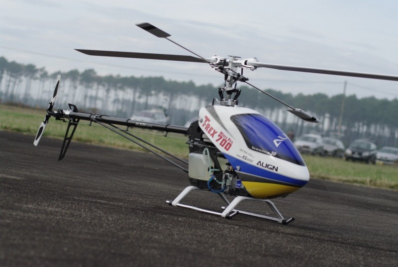 TREX 700 N
